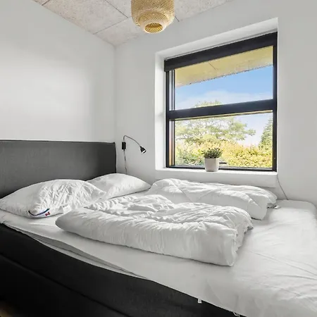 Three-bedroom In Børkop